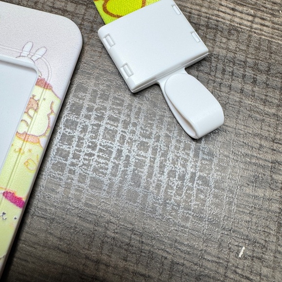 Pompompurin Badge/ID lanyard NWT - Picture 5 of 6